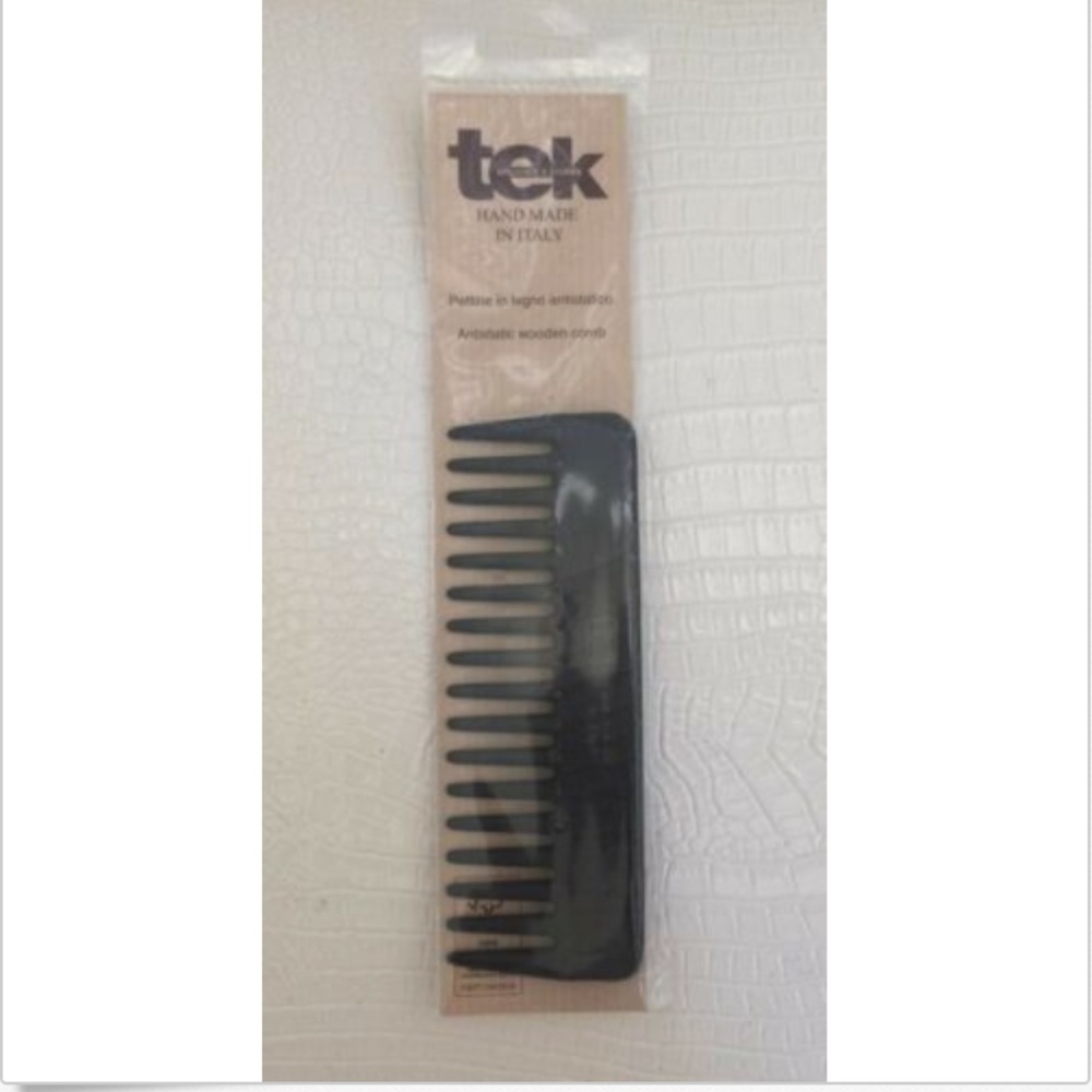 Tek Wooden Hair Comb